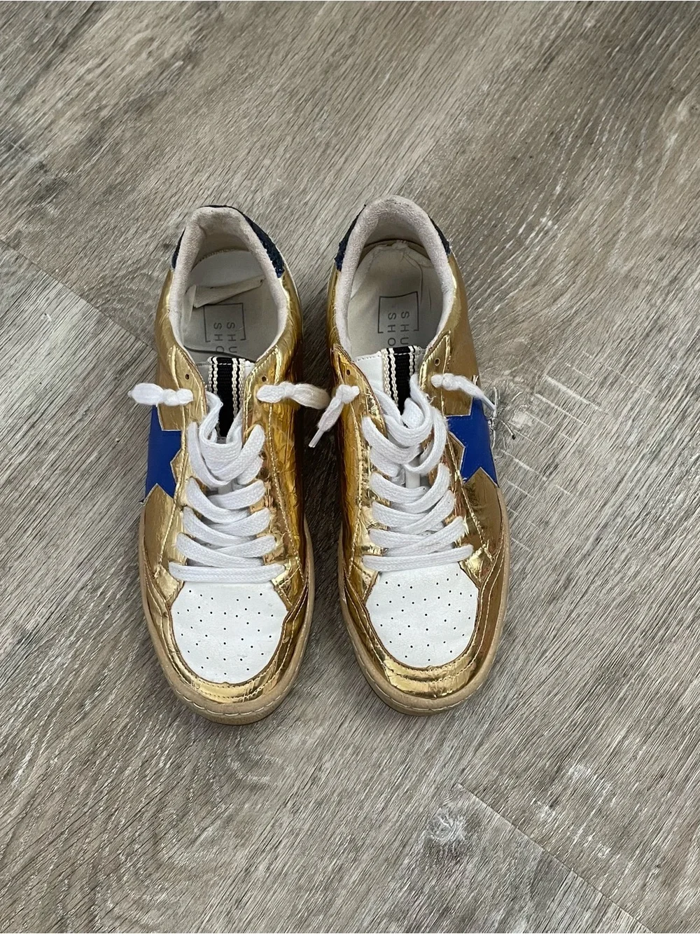 SHU SHOP Piera Gold Metallic Blue Star Sneakers Women’s Size 8 Lace-Up Low Top